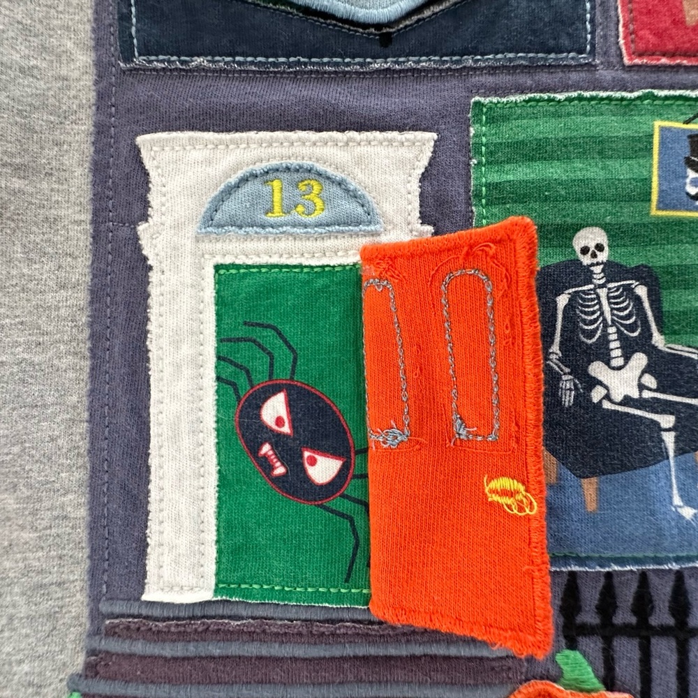 Mini Boden Flip-the-flap Appliqué Halloween Haunted House Long Sleeve Shirt - Picture 5 of 9